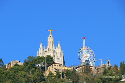 Spain Barcelonatibidabo Mountain Peak 0001