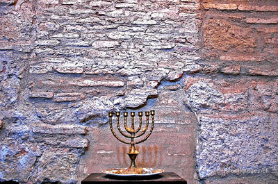 Spain Cordoba Jewish Quarter Synagogue 0004