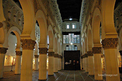 Spain Toledo Synagogue Of Santa María La Blanca 0003