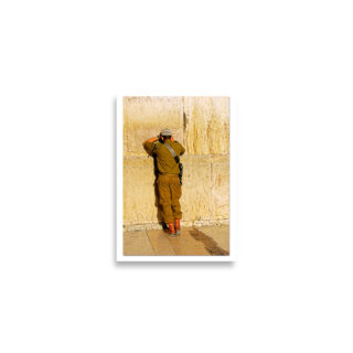 enhanced-matte-paper-poster-cm-a2-42x59.4-cm-front-68dee0858c42f.jpg Poster print kotel soldier praying 0005 (42×59.4 cm)