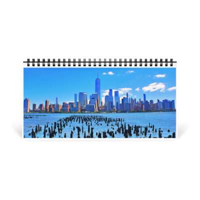 Desktop calendar new York city skyline
