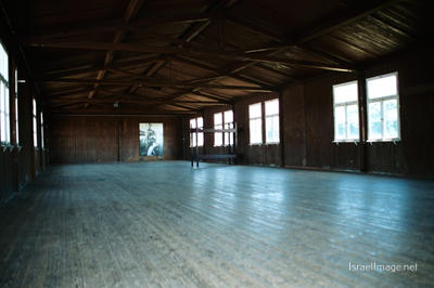 Mauthausen Barracks 0004