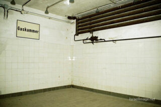 mauthausen concentration camp Mauthausen Gas Chamber 0002