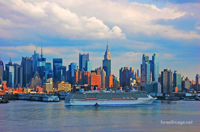 New York City Manhattan Skyline 0002