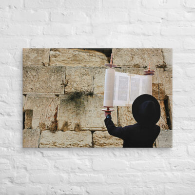 canvas-in-24x36-front-69018ba9dc361.jpg Canvas kotel Torah Praying 0002 24″×36″