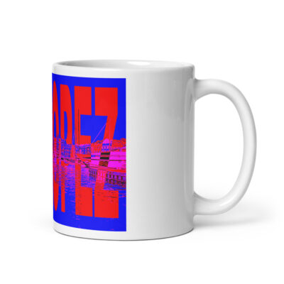 White glossy mug world travel france st tropez 001