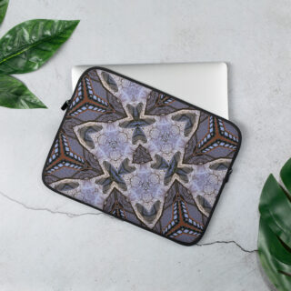 laptop-sleeve-13-front-69fa79d22b6f4.jpg Laptop Sleeve bold and beautiful 003
