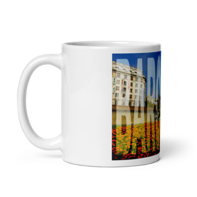 White glossy mug world travel spain barcelona 002